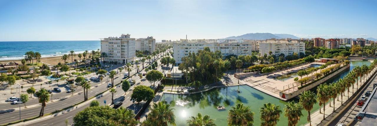 Oasis Pacifico Apartment Malaga Exterior photo